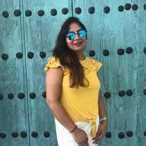 Meet your Posher, Bela